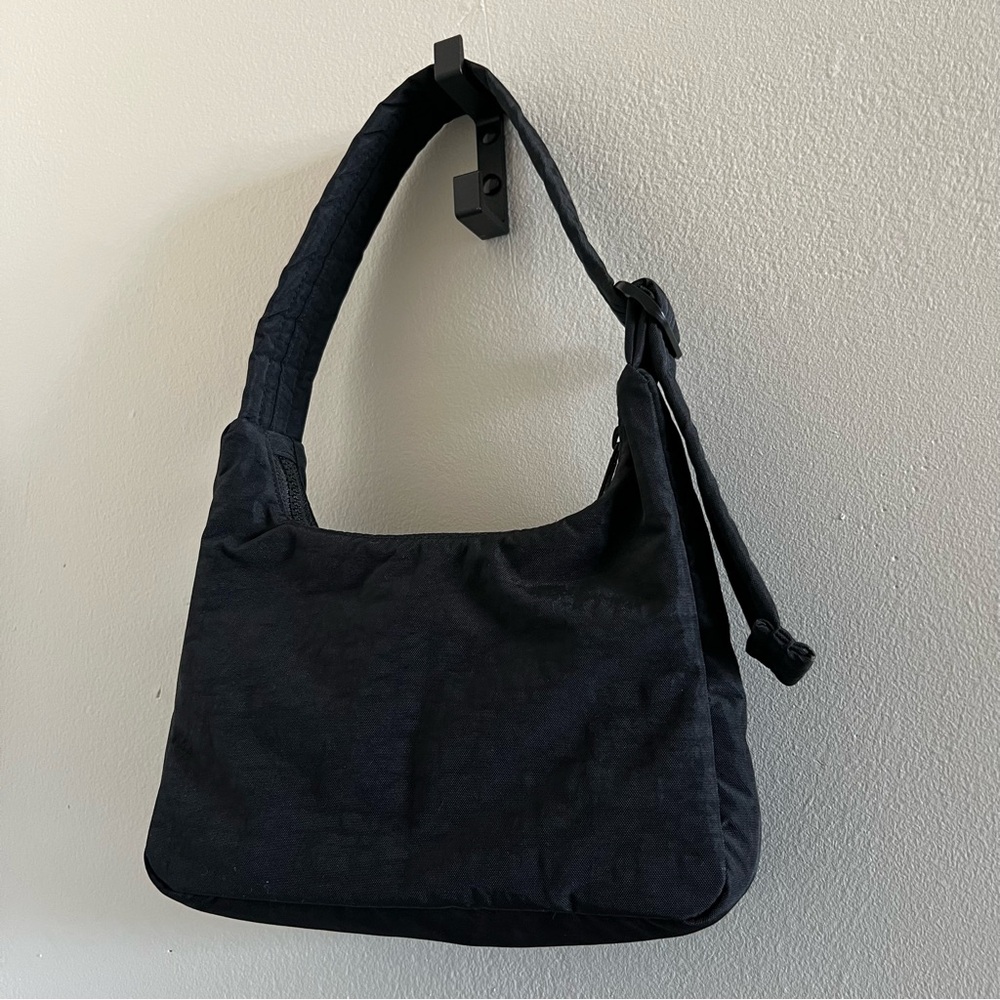 BAGGU Mini Nylon Shoulder Bag (NWOT)